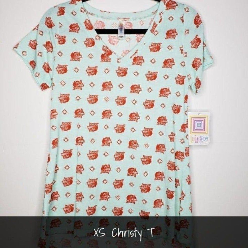 NEW LuLaRoe Christy T Wolves XS